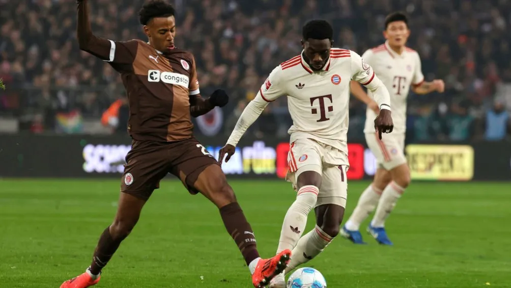 Davies con el Bayern el fin de semana