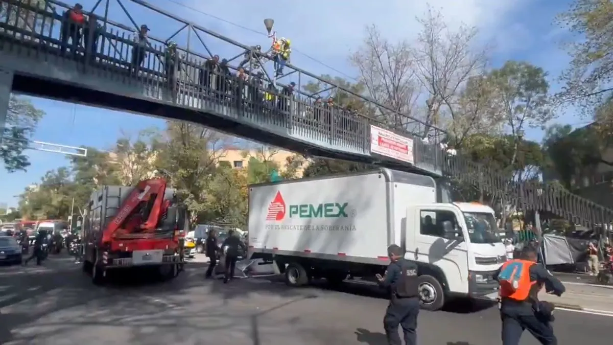 Este camión lo salvó de llegar hasta el piso.