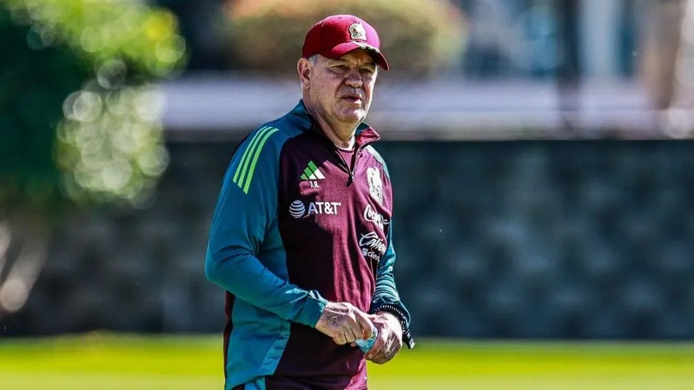 Aguirre niega trato hostil