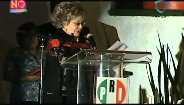 Redes Sociales Al ser parte de las filas del PRI se convirtió en senadora y diputada.