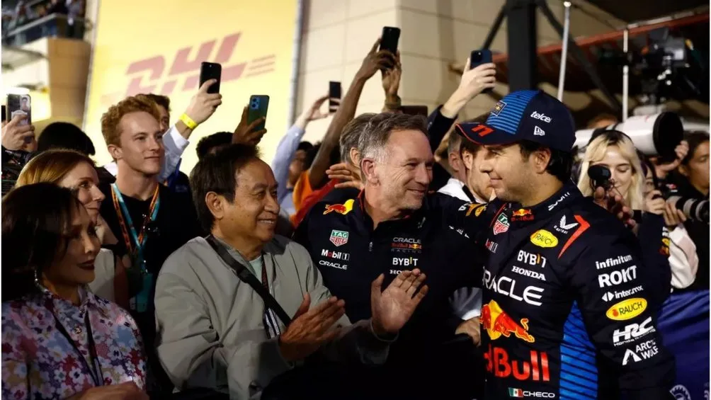 Los accionistas definirían el futuro de Checo