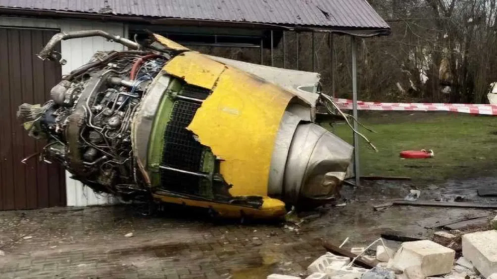 Se reporta un muerto, que era un español parte de la tripulación del avión.