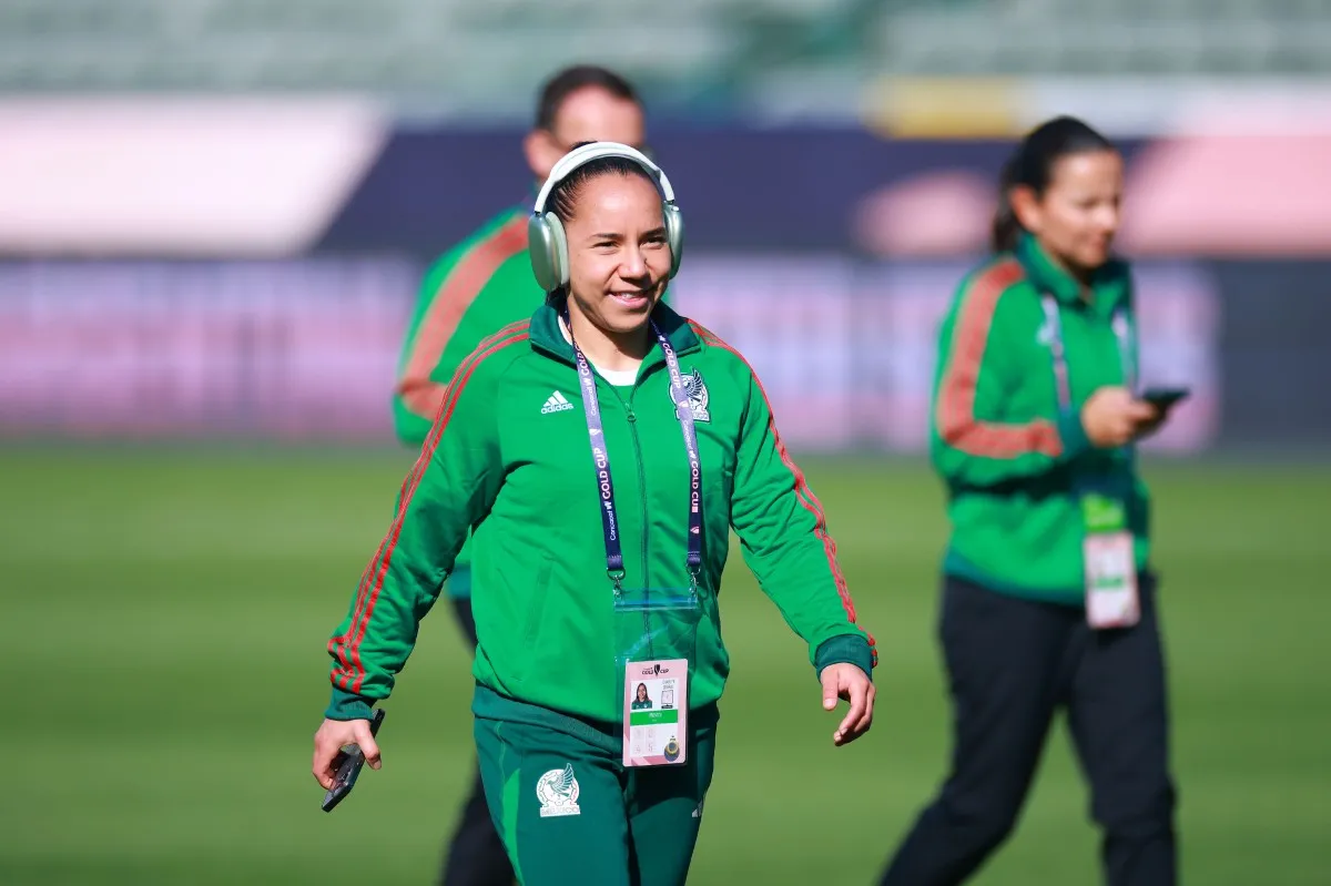 Charlyn no es convocada desde marzo