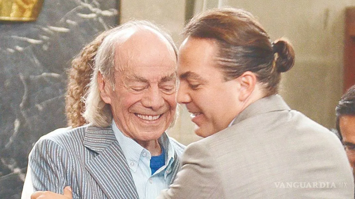 Manuel junto a su hijo Christian Castro