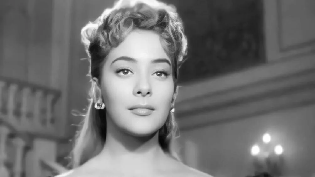 Silvia Pinal, la última diva del Cine Mexicano, ha dejado un importante legado y una huella significativa en la industria del cine.