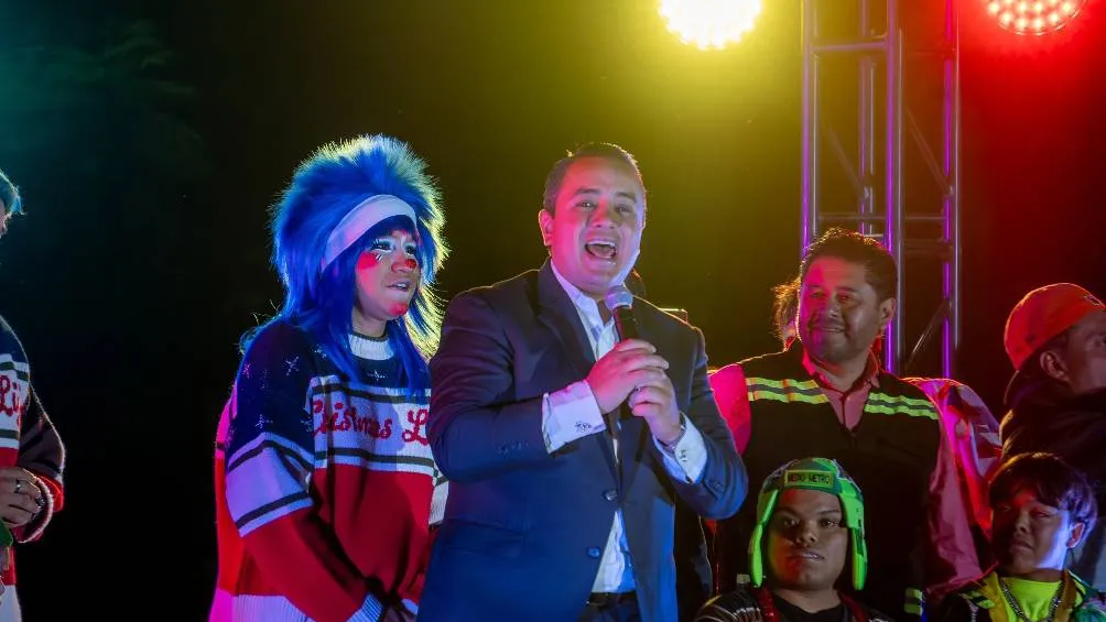 GAM El alcalde de GAM Janecarlo Lozano fue quien inauguró la villa navideña.