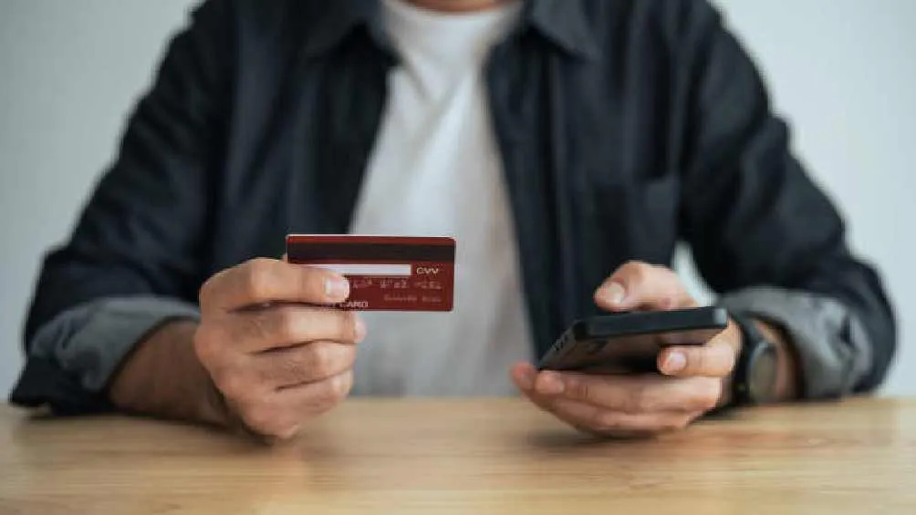 La institución bancaria garantizó a sus clientes que todas sus operaciones se mantienen igual.