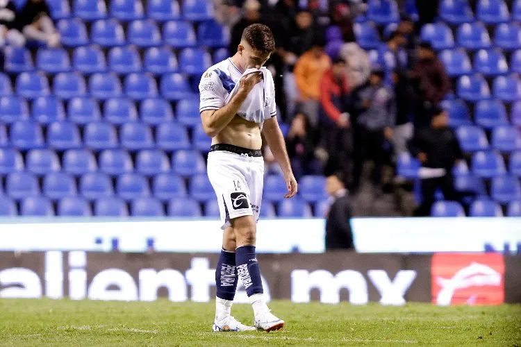 Santiago Ormeño no seguirá en Puebla