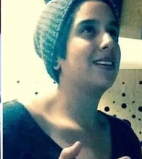 Redes Sociales Marcela Alcázar falleció por la reacción al veneno de una rana.