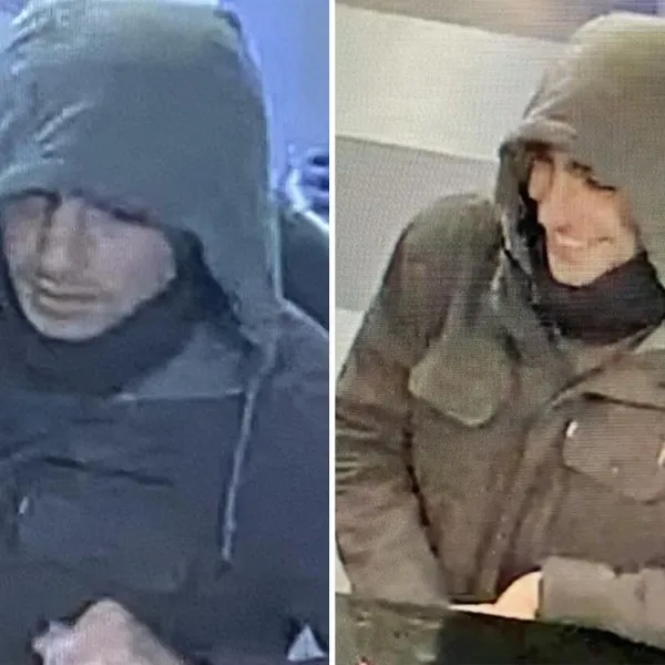 Imágenes del asesino sonriendo