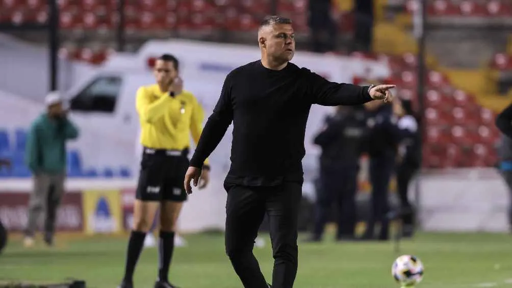 Gallos ahora busca DT