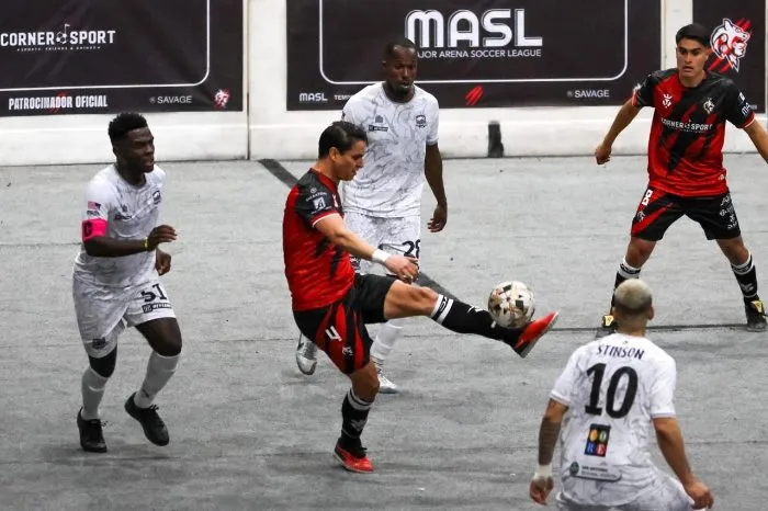 CORTESÍA CLUB SAVAGE Savage inició la temporada 2024-25 de la MASL con un triunfo en casa