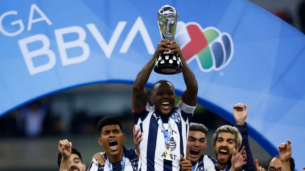 IMAGO7 Rayados con título de Liga MX