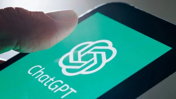 ChatGPT sufre caída como Facebook, Instagram y Whatsapp