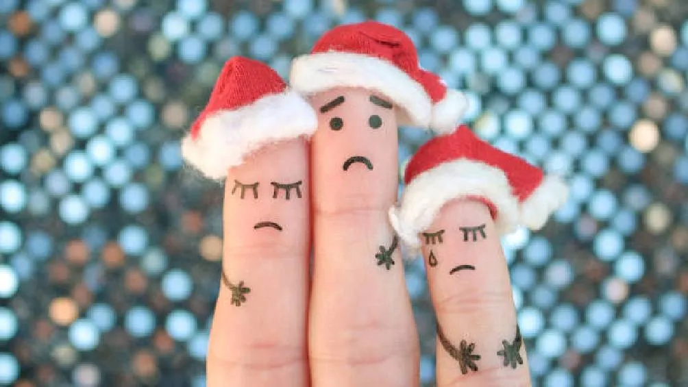 Entre los síntomas que se encuentran son: Apatía, pérdida de energía e irritabilidad.