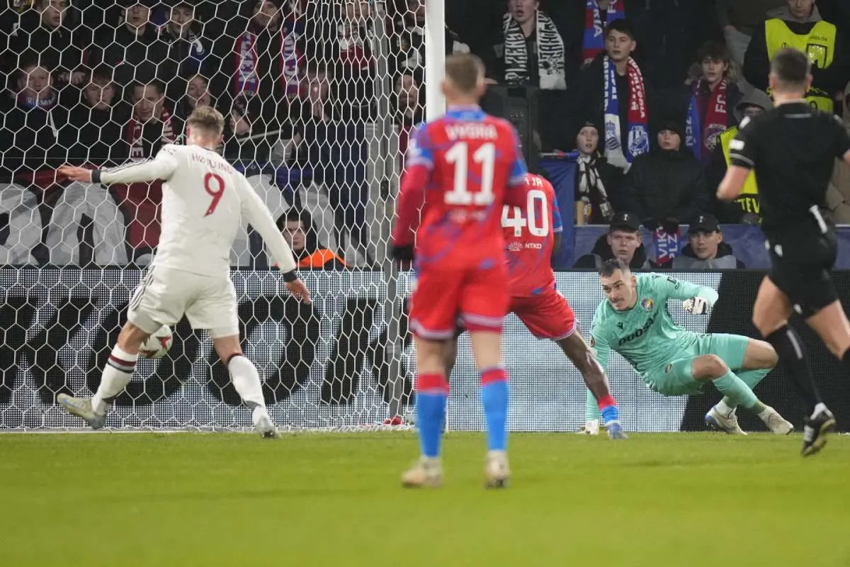 Manchester United remontó