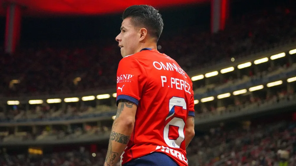 Pavel Pérez se iría de Chivas