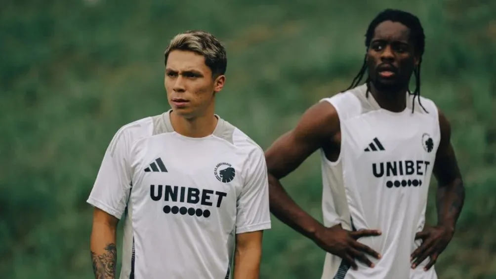 El jugador mexicano con el Copenhague