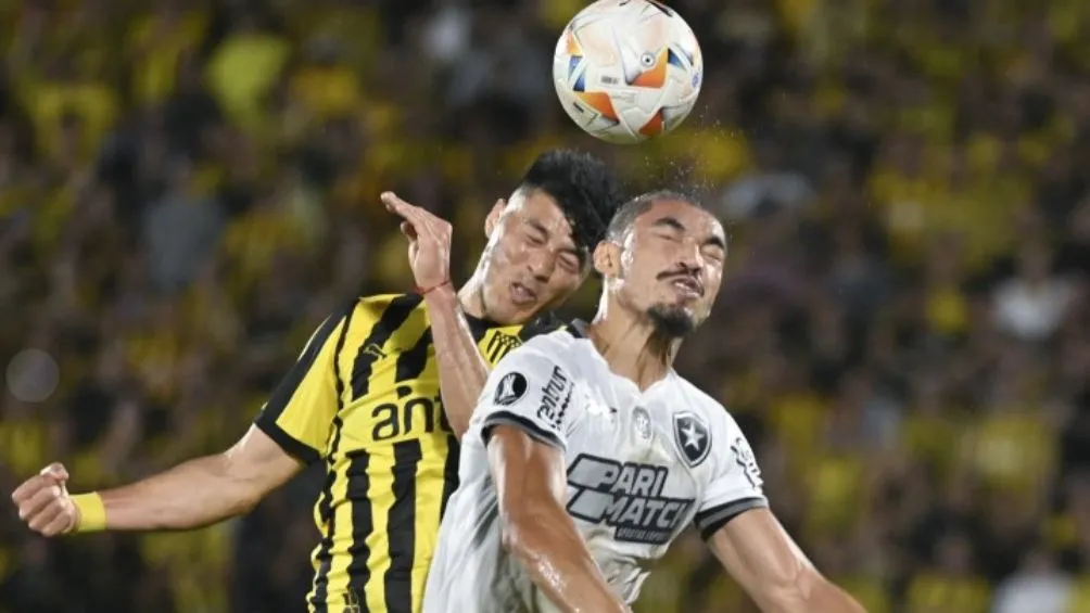 Peñarol podría perder dos jugadores