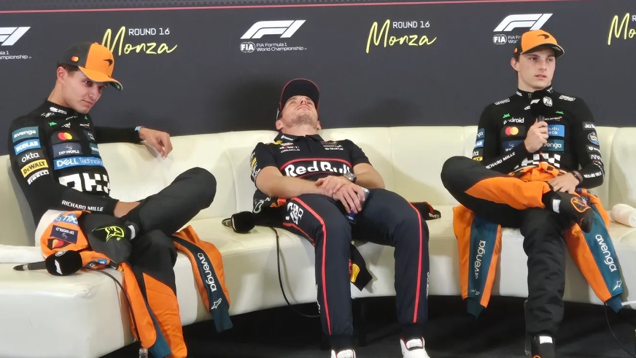 Verstappen junto a Piastri y Norris | @RonaldVording