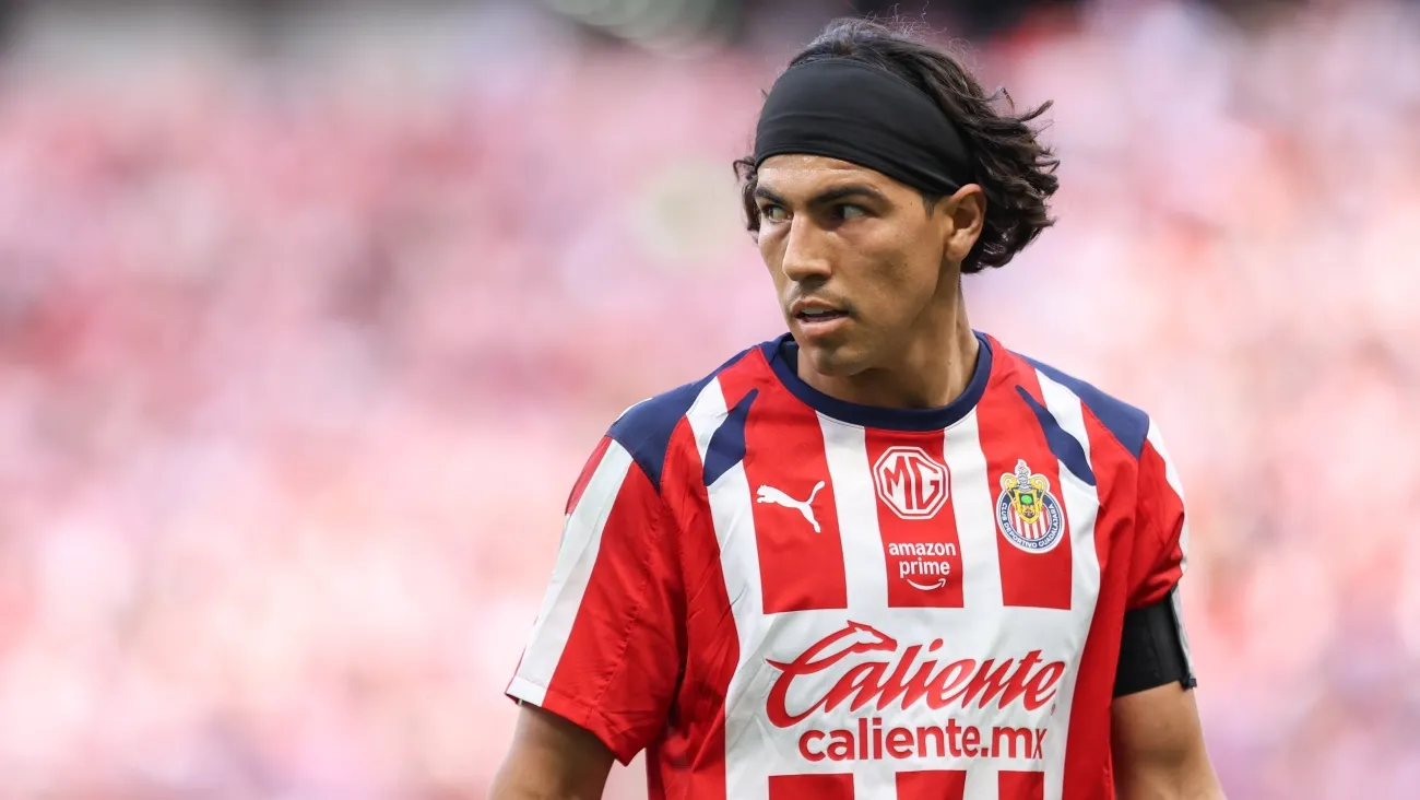 Esposa e hija de Erick Gutiérrez, jugador de Chivas, reciben amenazas de muerte tras victoria sobre América. Noticias en tiempo real