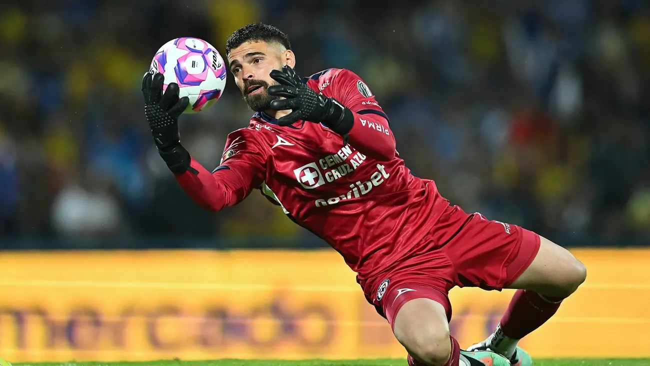 Tuca Ferretti asegura que Andrés Gudiño es mejor que Kevin Mier