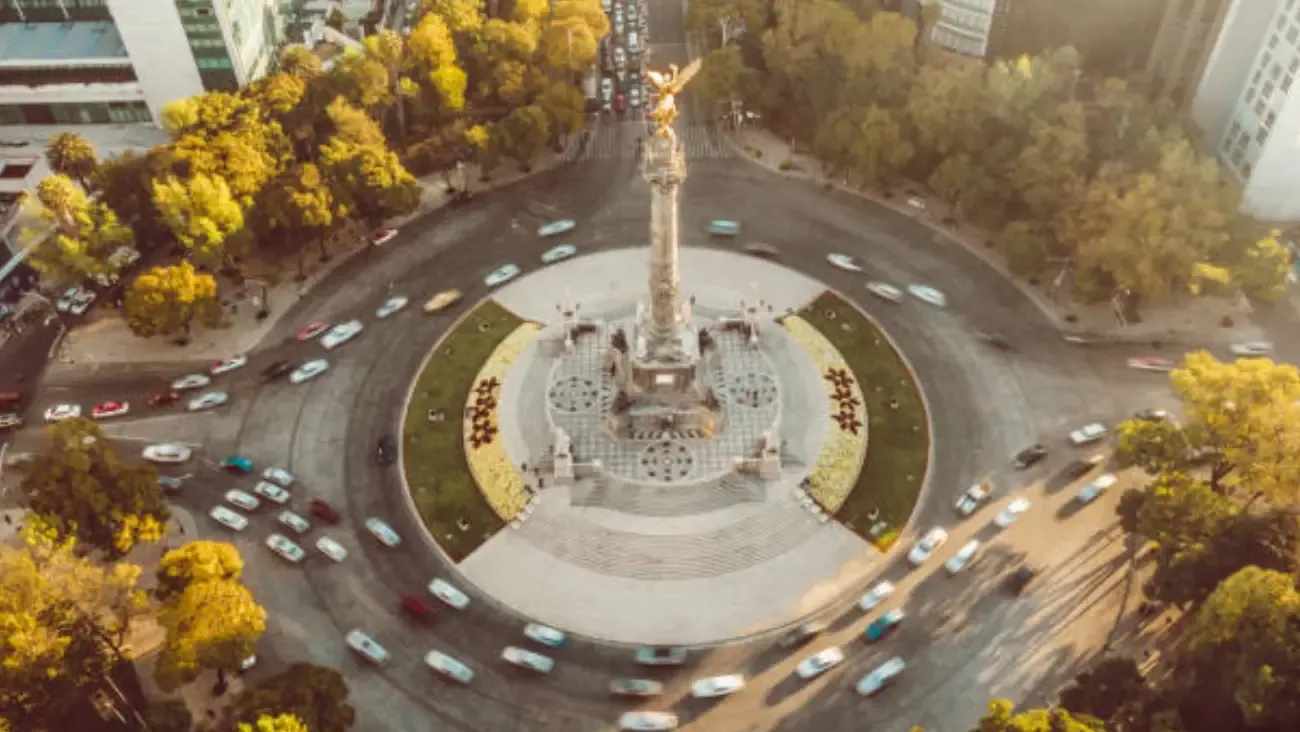Hoy No Circula: ¿Qué autos NO circulan el viernes 5 de diciembre de 2025 en CDMX y EDOMEX?