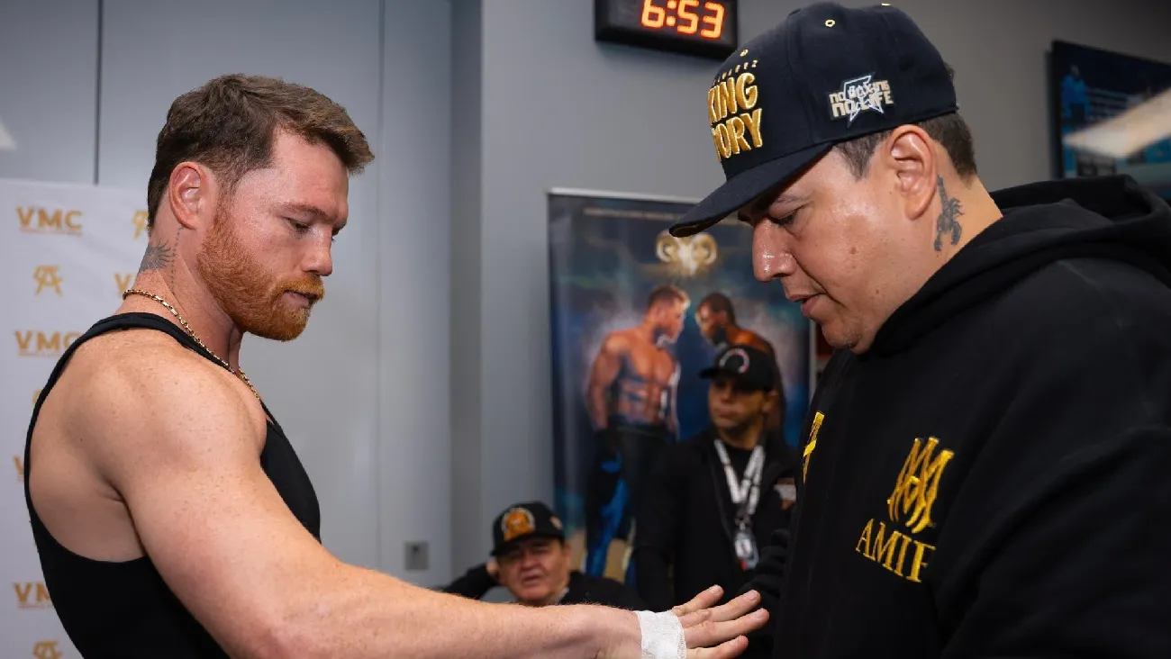 Eddy Reynoso revela para cuándo apunta la revancha de Canelo