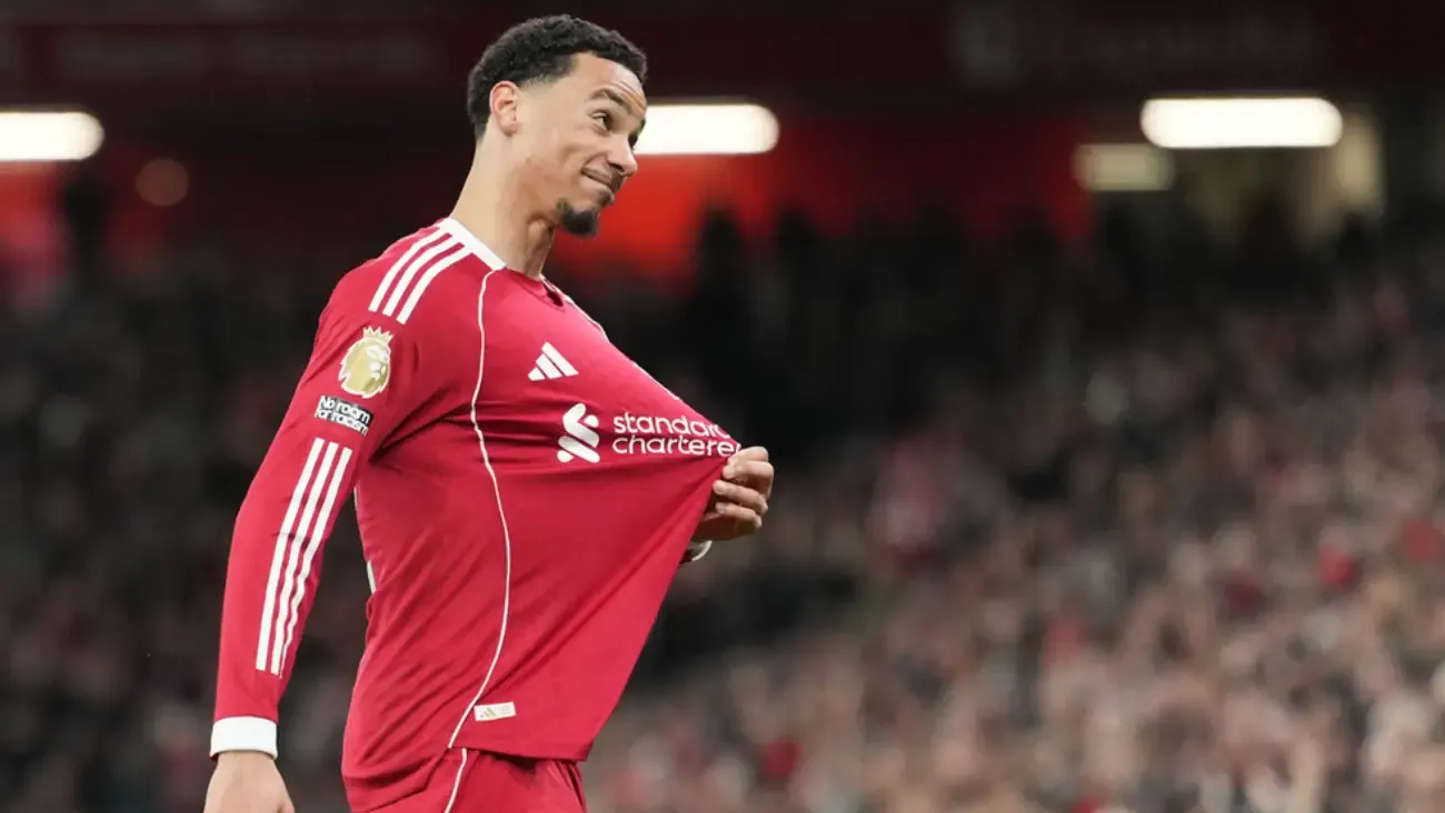 ¿Reviven los Reds? Liverpool vence a Brighton con doblete de Ekitiké