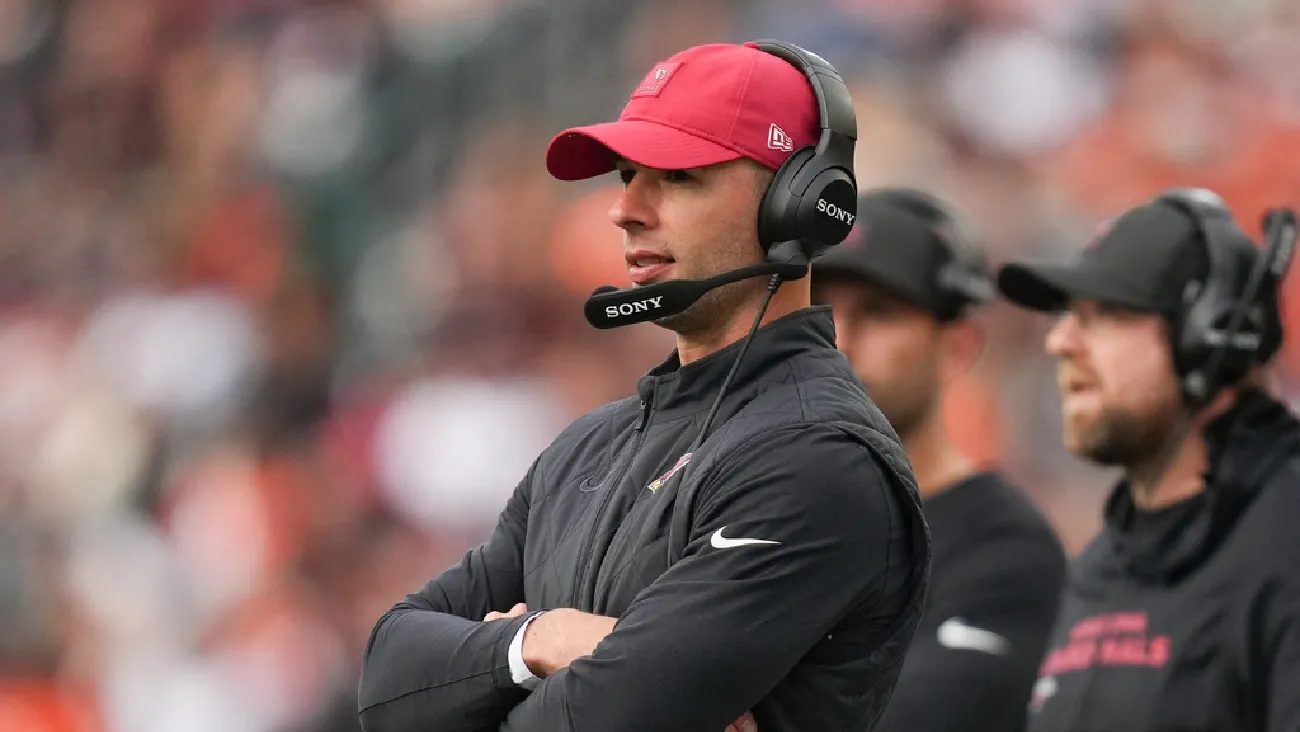 Jonathan Gannon es despedido como entrenador de los Arizona Cardinals