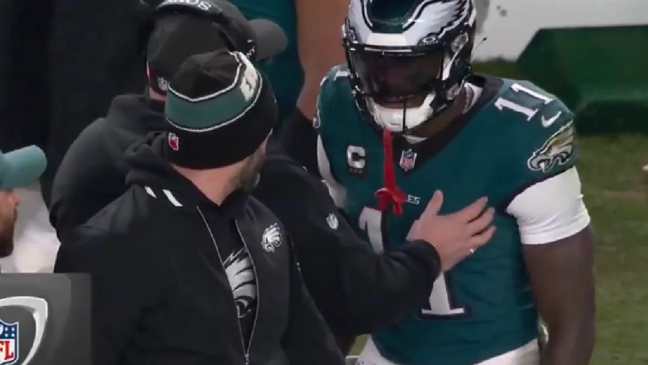 ¡Hay tiro! Nick Sirianni y AJ Brown protagonizan altercado durante la eliminación de Eagles