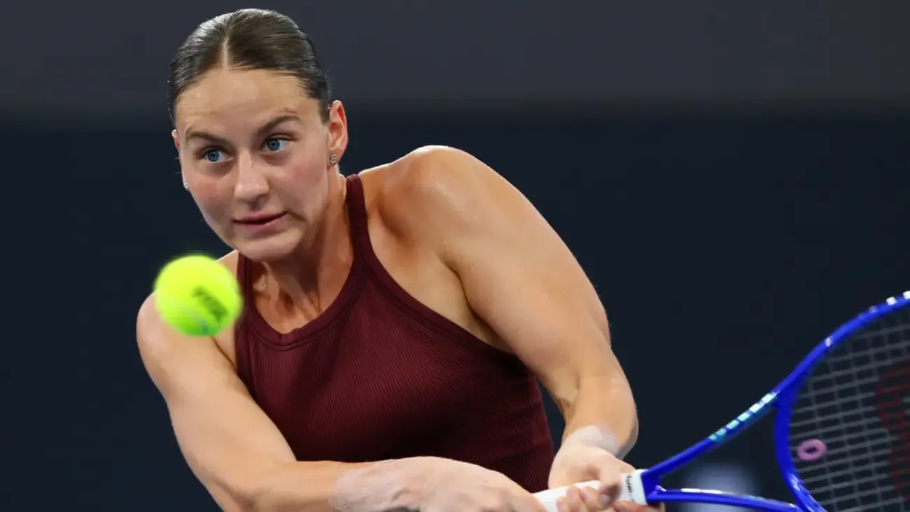Kostyuk evita saludar a Sabalenka por cuestiones políticas
