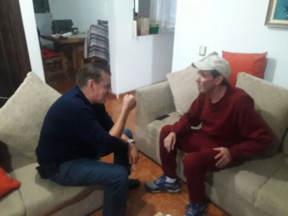 Fantasma Suárez platica con 'Don Juve'