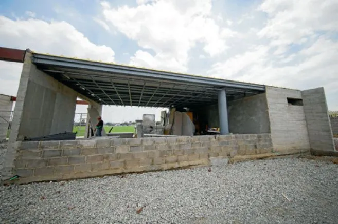 Construcción de cantera de Pumas