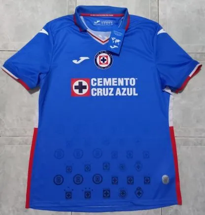 Nueva equipación de Cruz Azul
