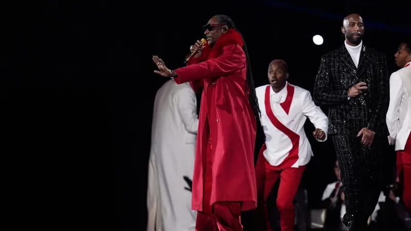 Snoop Dogg estelar del Show del Medio Tiempo | AP