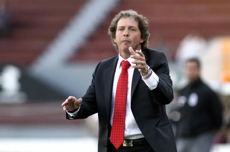 Actualmente trabaja en televisión