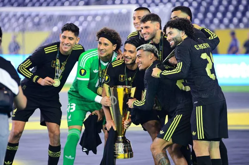 Guillermo Ochoa | MEXSPORT