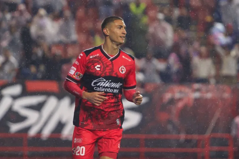 Apunta a llegar a Santos