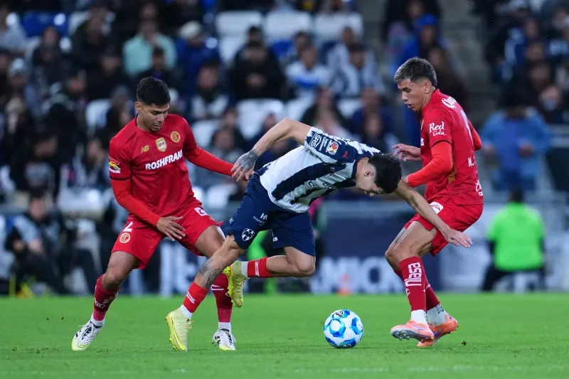 Arteaga no terminó el partido