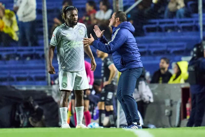 Jardine da instrucciones a Maximin | MEXSPORT