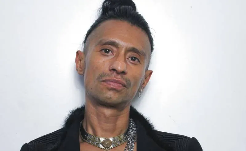 El actor mexicano José Alberto Patiño enfrenta dificultades económicas tras perder su empleo formal. / @mrpatoinc