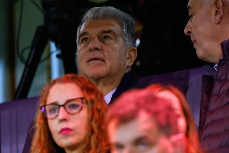 Laporta enfrenta varios conflictos legales