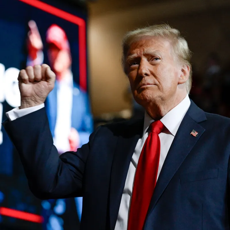 La familia de Donald Trump estaría tras la solicitud de banco / FB: @DonaldTrump