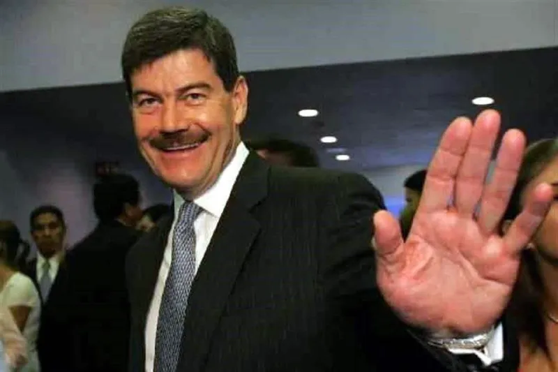 El panista murió por complicaciones tras una cirugía / FB: @francisco.barrioterrazas