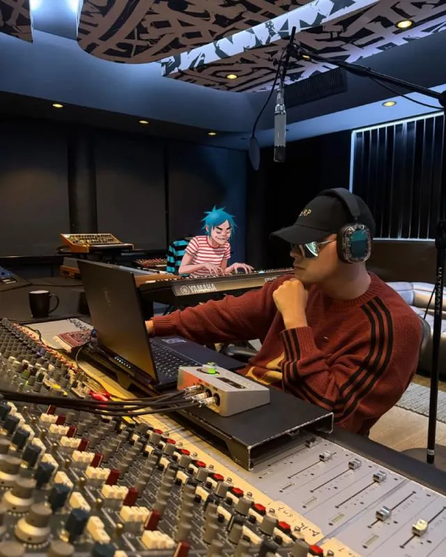 Ambos artistas le dieron su toque especial para crear algo muy experimental / IG: @bizarrap