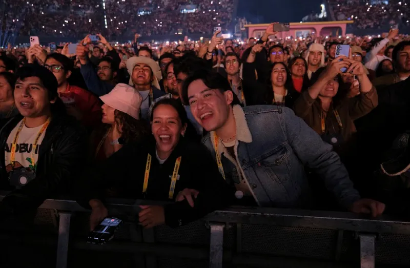 Es un hecho que el fenómeno Bad Bunny deja ganancias millonarias / Especial