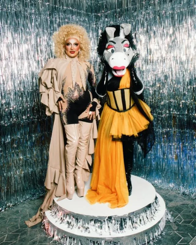 El dueto drag ganó popularidad por su sentido del humor / FB: @momoguzmann