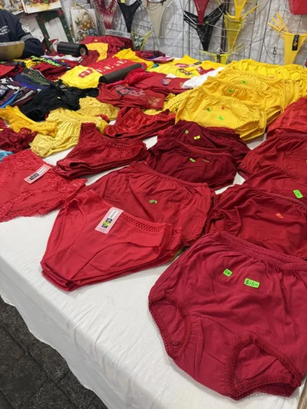 Hay colores para todos los deseos y rituales de fin de año / Gina Sánchez