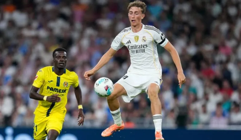 Huijsen con Real Madrid